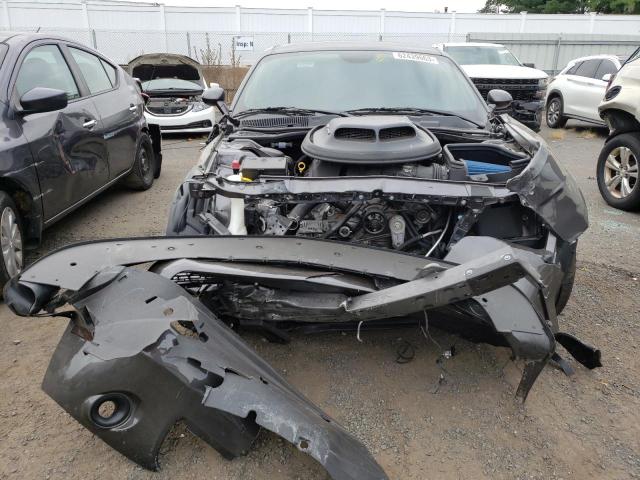 2C3CDZFJ5GH345377 - 2016 DODGE CHALLENGER R/T SCAT PACK GRAY photo 5