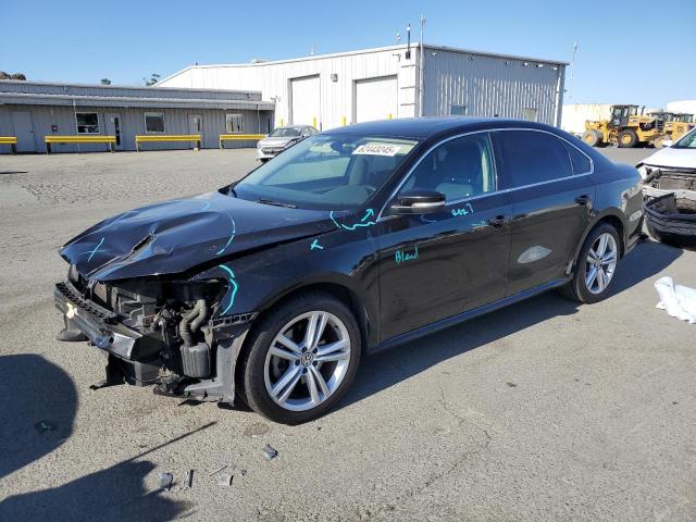 2015 VOLKSWAGEN PASSAT SE, null