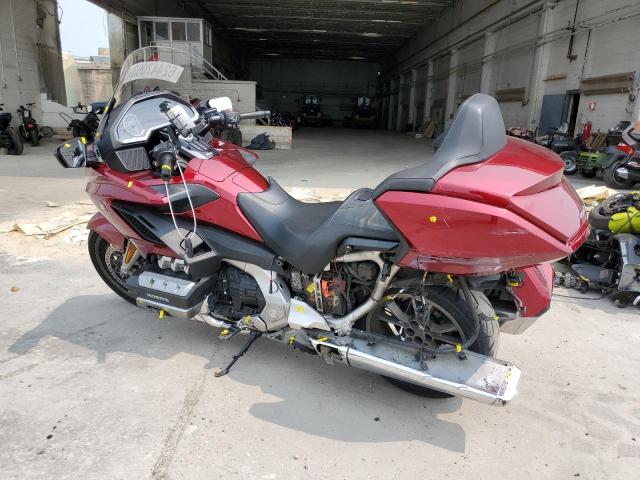 JH2SC7956JK000976 - 2018 HONDA GL1800 D RED photo 3