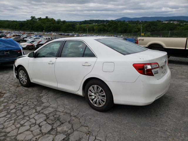 4T4BF1FK5ER382517 - 2014 TOYOTA CAMRY L WHITE photo 2