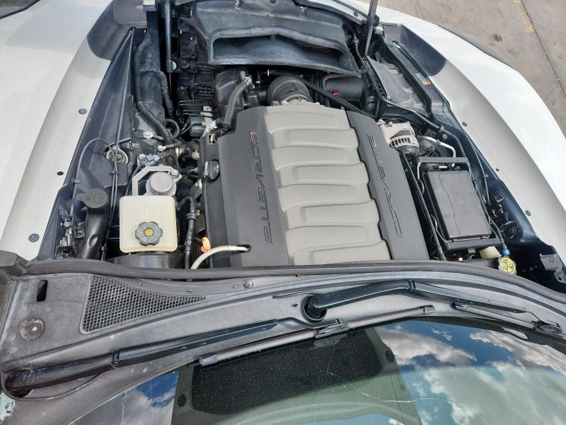 1G1YB2D75F5103774 - 2015 CHEVROLET CORVETTE STINGRAY 1LT WHITE photo 11