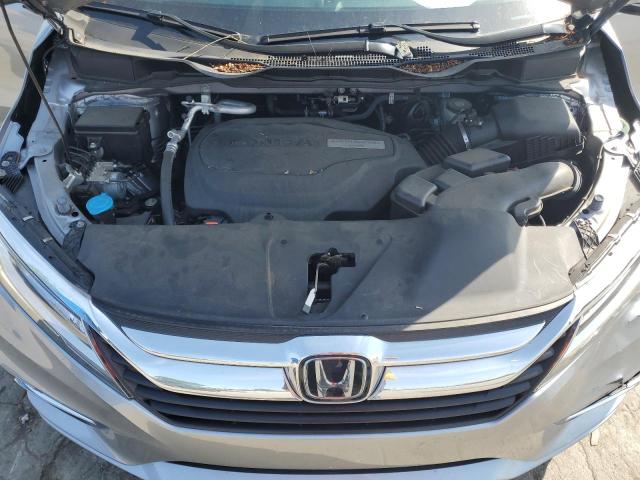 5FNRL6H95JB074456 - 2018 HONDA ODYSSEY ELITE SILVER photo 11