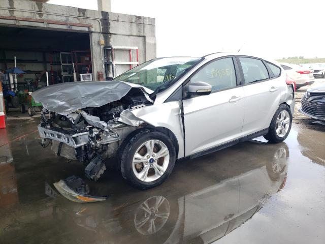 1FADP3K24DL321224 - 2013 FORD FOCUS SE SILVER photo 1