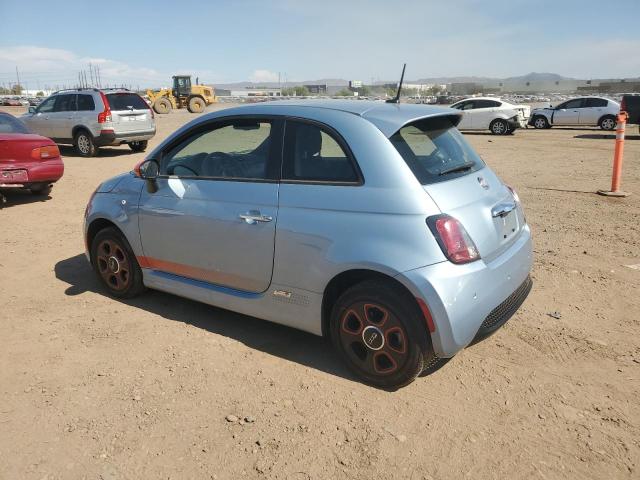 3C3CFFGE2FT527229 - 2015 FIAT 500 ELECTRIC BLUE photo 2