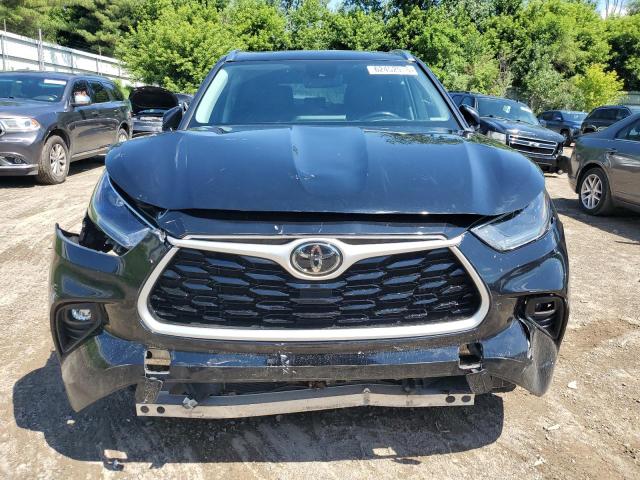 5TDGZRBHXMS116546 - 2021 TOYOTA HIGHLANDER XLE შავი ფოტო 5