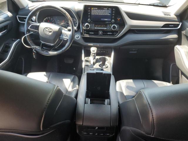 5TDGZRBHXMS116546 - 2021 TOYOTA HIGHLANDER XLE შავი ფოტო 8