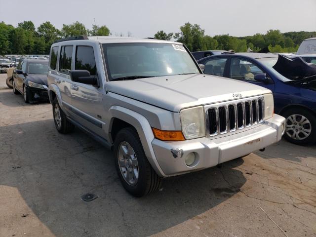 1J8HG48KX7C648796 - 2007 JEEP COMMANDER SILVER photo 4