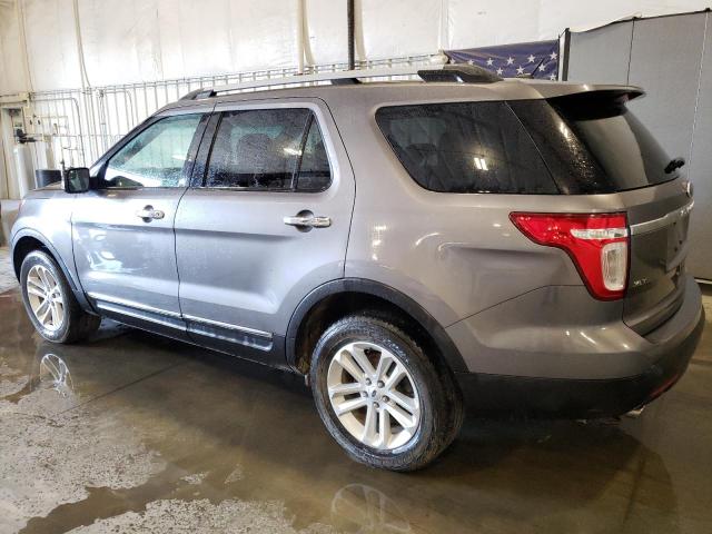 1FMHK8D88CGA13467 - 2012 FORD EXPLORER XLT GRAY photo 2