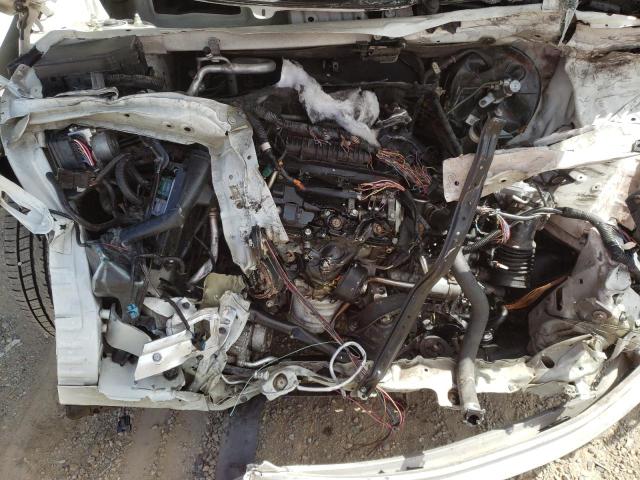 5FNYF6H18HB068710 - 2017 HONDA PILOT LX WHITE photo 11