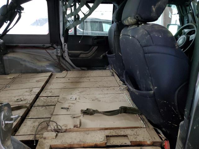 1C4BJWDG7GL283666 - 2016 JEEP WRANGLER U SPORT SILVER photo 10