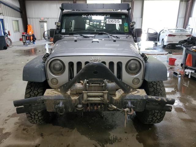 1C4BJWDG7GL283666 - 2016 JEEP WRANGLER U SPORT SILVER photo 5