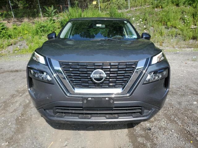 JN8AT3AB4MW203042 - 2021 NISSAN ROGUE S GRAY photo 5