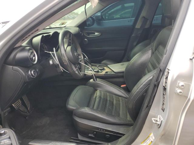 ZARFAECN2H7544570 - 2017 ALFA ROMEO GIULIA TI 银色 照片 7