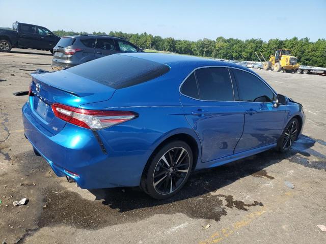 4T1B61HKXJU035024 - 2018 TOYOTA CAMRY XSE BLUE photo 3