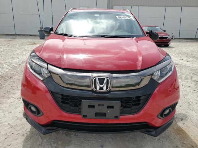 3CZRU5H16KM718569 - 2019 HONDA HR-V SPORT RED photo 5