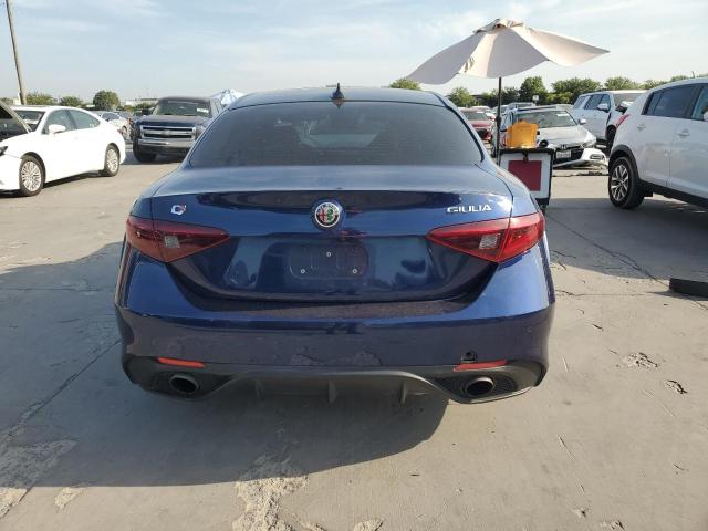 ZARFAECN5J7565922 - 2018 ALFA ROMEO GIULIA TI BLUE photo 6