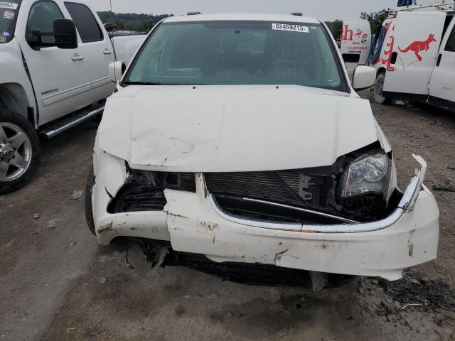 2A4RR5DG4BR641298 - 2011 CHRYSLER TOWN & COU TOURING 白色 照片 5