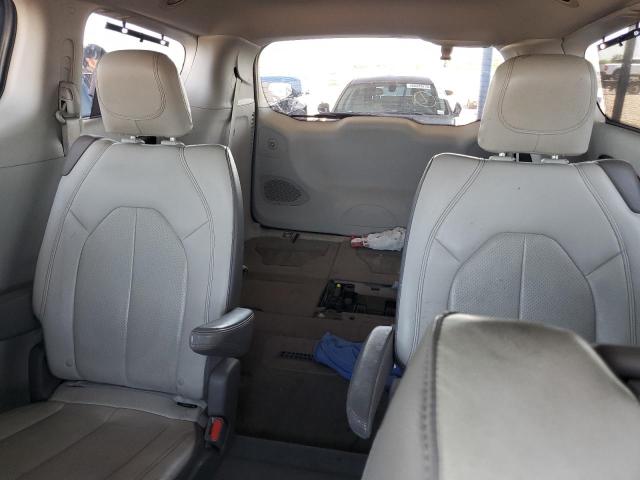 2C4RC1EG7JR130231 - 2018 CHRYSLER PACIFICA TOURING L PLUS SILVER photo 10