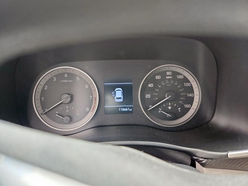 KM8J2CA47LU203669 - 2020 HYUNDAI TUCSON SE WHITE photo 9