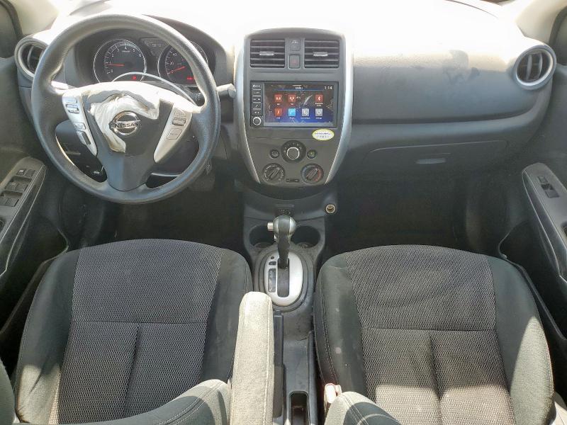 3N1CN7AP7KL869870 - 2019 NISSAN VERSA S 白色 照片 8