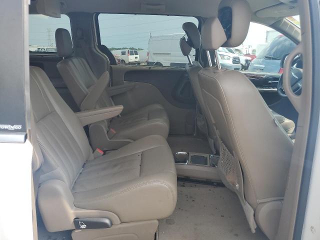 2C4RC1CG5ER200107 - 2014 CHRYSLER TOWN & COU TOURING L WHITE photo 11