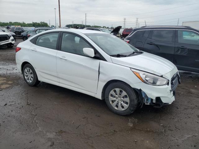 KMHCT4AE8HU277940 - 2017 HYUNDAI ACCENT SE WHITE photo 4