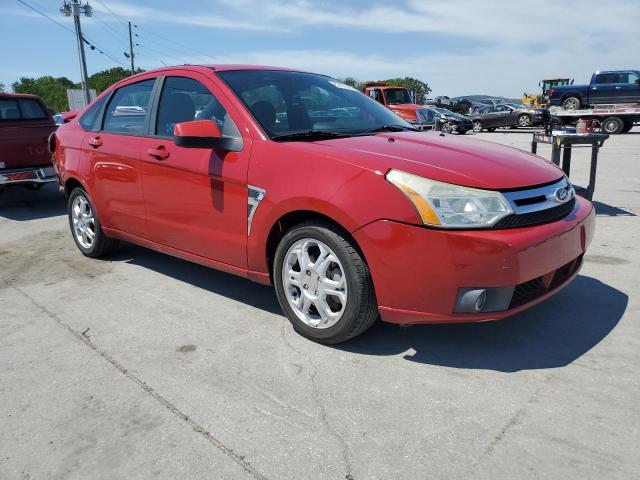 1FAHP35NX8W293733 - 2008 FORD FOCUS SE RED photo 4