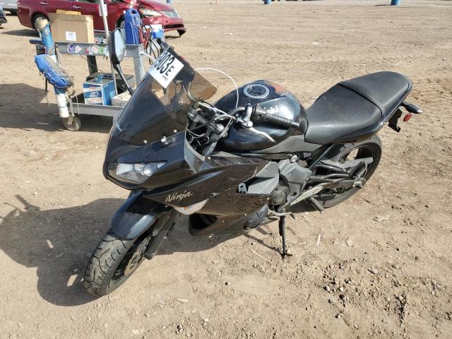 JKAEXEC14BDA72718 - 2011 KAWASAKI EX650 C 黑色 照片 2