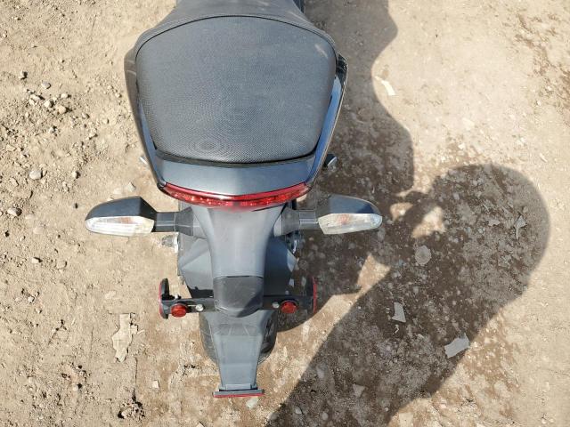 JKAEXEC14BDA72718 - 2011 KAWASAKI EX650 C 黑色 照片 6