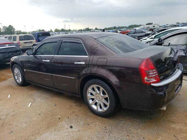 2C3AA63H15H525596 - 2005 CHRYSLER 300C BURGUNDY photo 2