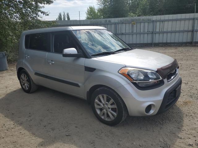 KNDJT2A6XC7444766 - 2012 KIA SOUL + SILVER photo 4