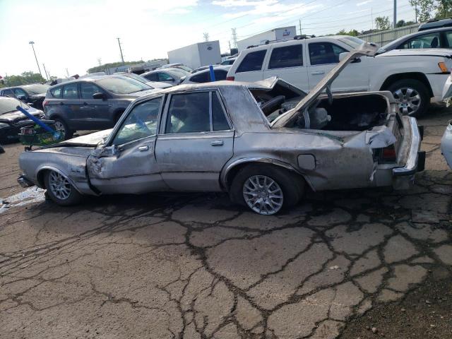 1P3BB26P1GX542261 - 1986 PLYMOUTH GRAN FURY CARAVELLE SILVER photo 2