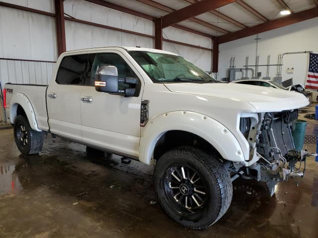 1FT7W2B61HEB31480 - 2017 FORD F250 SUPER DUTY WHITE photo 4