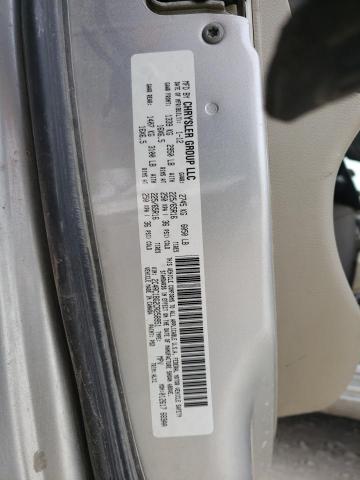 2C4RC1BG2CR258951 - 2012 CHRYSLER TOWN & COU TOURING ვერცხლისფერი ფოტო 10