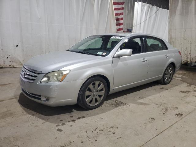 2006 TOYOTA AVALON XL, 