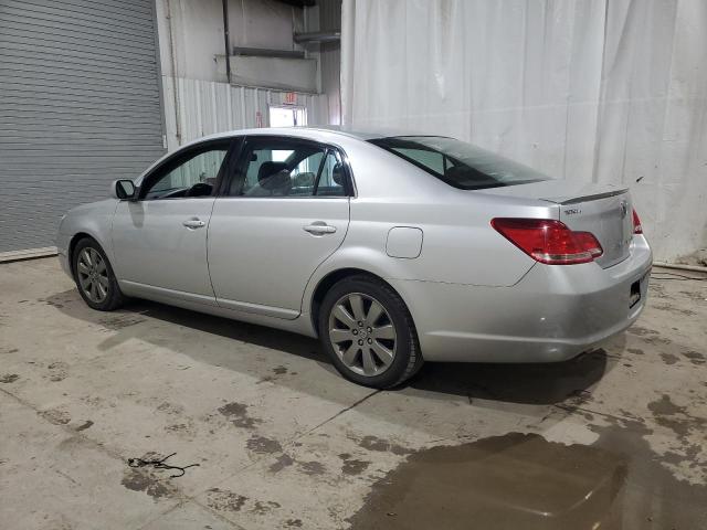 4T1BK36B46U073396 - 2006 TOYOTA AVALON XL SILVER photo 2