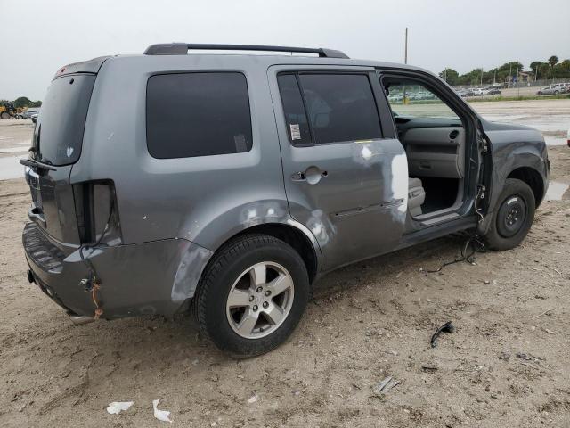 5FNYF3H51AB014690 - 2010 HONDA PILOT EXL GRAY photo 3