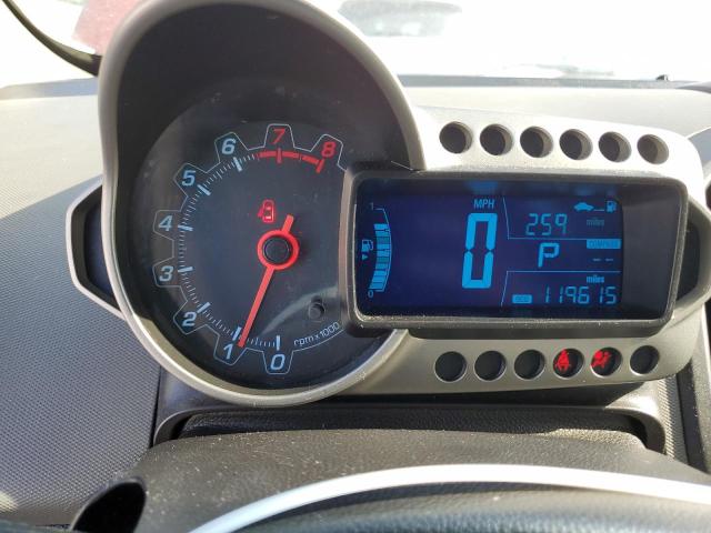 1G1JA5SH3D4115720 - 2013 CHEVROLET SONIC LS MAROON photo 9