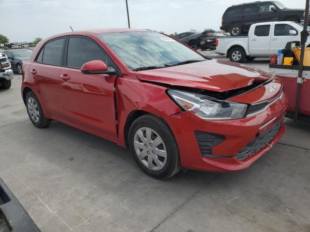 3KPA25AD5NE464848 - 2022 KIA RIO S RED photo 4