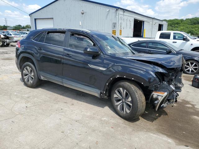 1V2LE2CA3RC227966 - 2024 VOLKSWAGEN ATLAS CROS SE Czarny zdjęcie 4