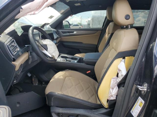 1V2LE2CA3RC227966 - 2024 VOLKSWAGEN ATLAS CROS SE Czarny zdjęcie 7