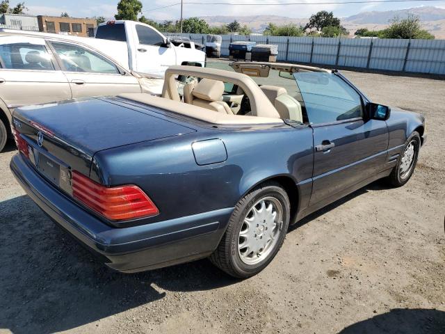 WDBFA63FXVF142871 - 1997 MERCEDES-BENZ SL 320 BLUE photo 3