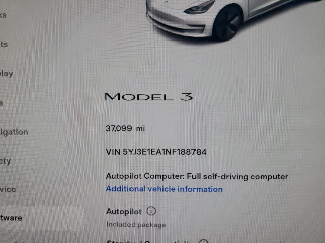 5YJ3E1EA1NF188784 - 2022 TESLA MODEL 3 WHITE photo 9
