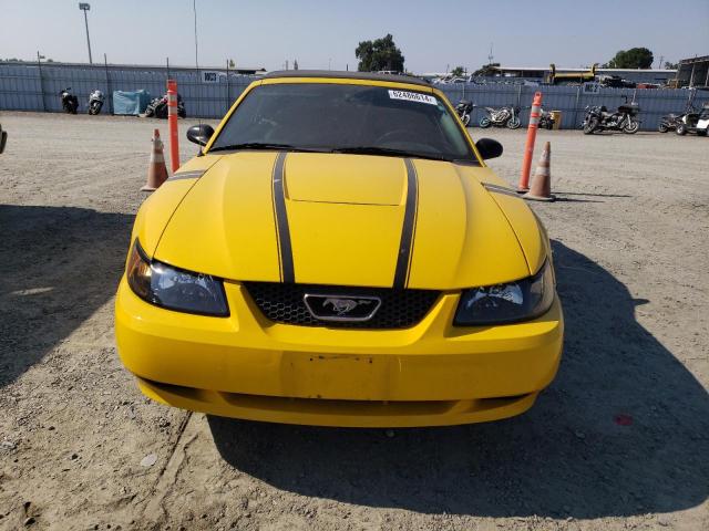 1FAFP44604F216578 - 2004 FORD MUSTANG YELLOW photo 5