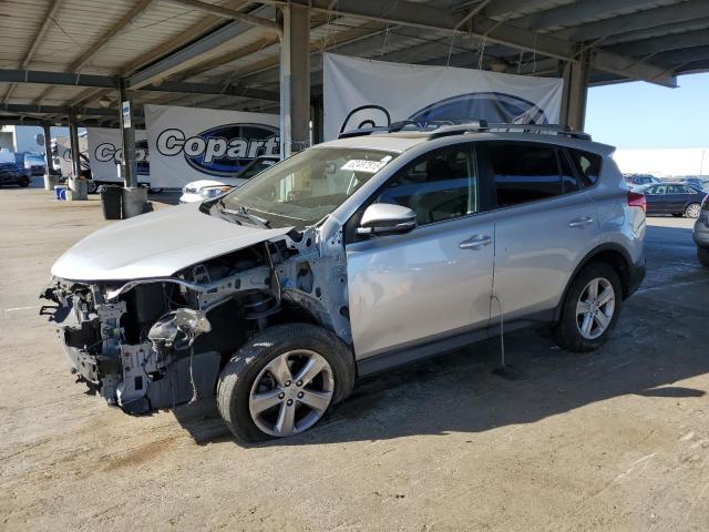 2014 TOYOTA RAV4 XLE, null