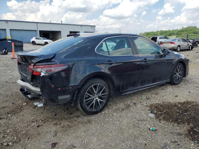 4T1G11AKXNU632422 - 2022 TOYOTA CAMRY SE BLACK photo 3