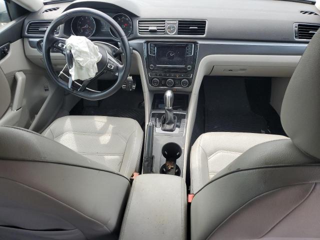 1VWDT7A32HC044261 - 2017 VOLKSWAGEN PASSAT R-LINE Gümüş foto 8