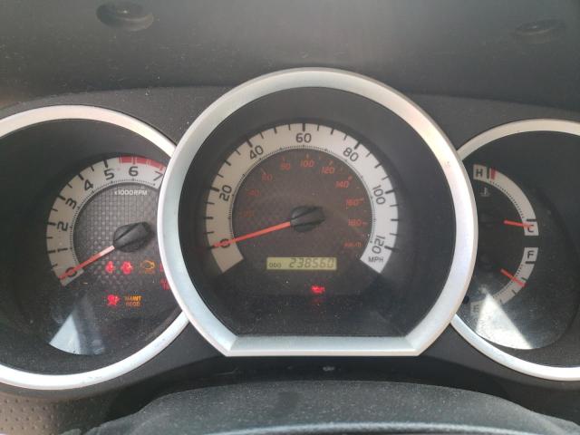 3TMJU4GNXDM152470 - 2013 TOYOTA TACOMA DOUBLE CAB PRERUNNER SILVER photo 9