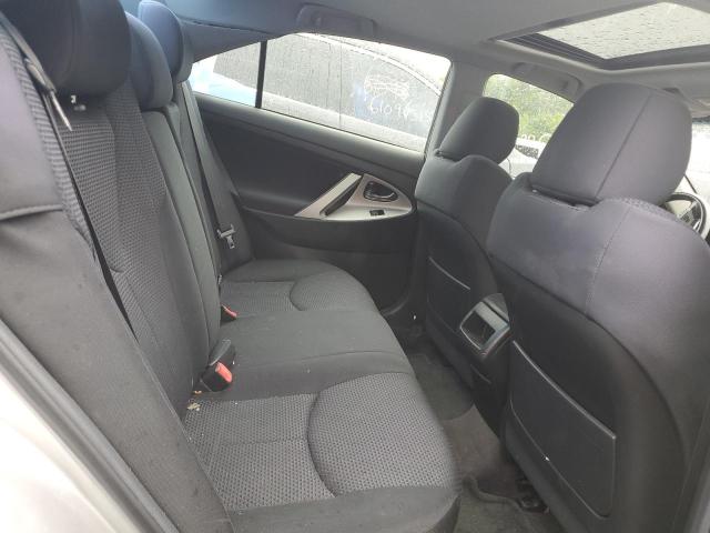 4T1BF3EK0BU135117 - 2011 TOYOTA CAMRY BASE 银色 照片 10