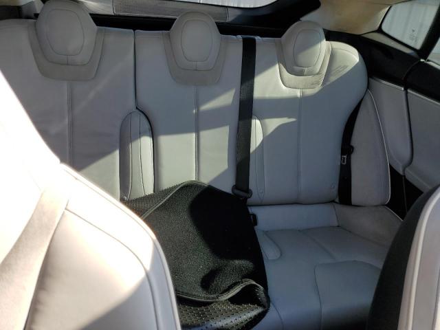 5YJSA1DP1DFP12723 - 2013 TESLA MODEL S Արծաթագույն լուսանկար 10